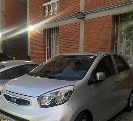 KIA PICANTO 1.0 EX 12V FLEX 4P AUTOMÁTICO KIA PICANTO 1.0 EX 12V FLEX 4P AUTOMÁTICO